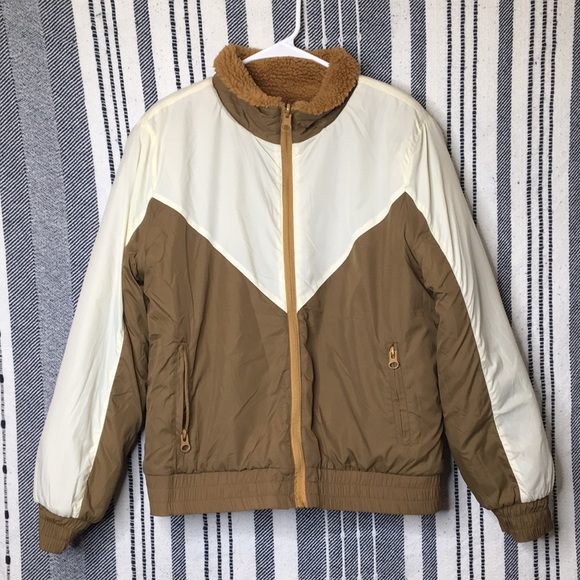 ZYIA Reversible Brown& White Fuzzy Inside Zip Up Jacket - Picture 2 of 3